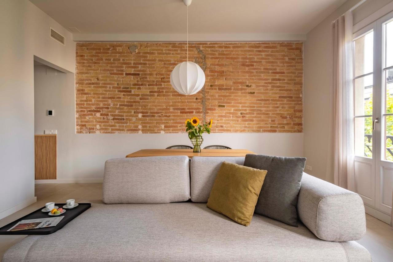 Aspasios Garden Apartments บาร์เซโลนา ภายนอก รูปภาพ