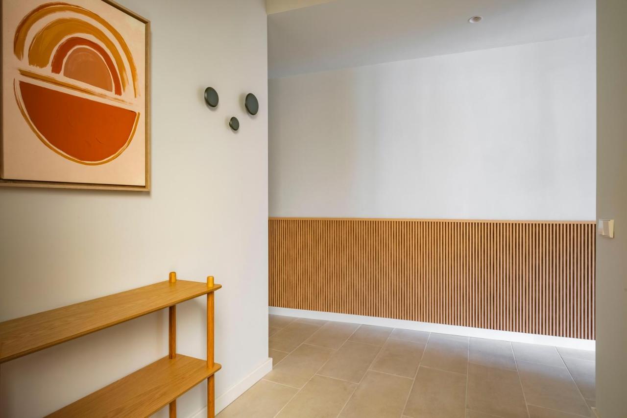 Aspasios Garden Apartments บาร์เซโลนา ภายนอก รูปภาพ