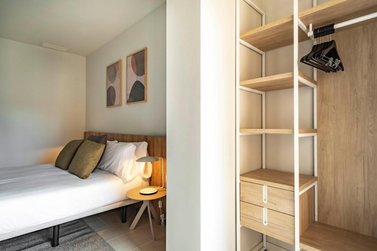 Aspasios Garden Apartments บาร์เซโลนา ภายนอก รูปภาพ